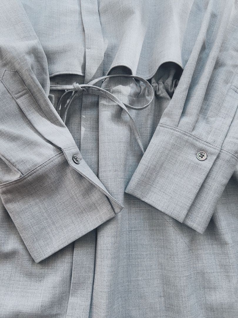 極美品 23区 38M 24AW マットクロス シャツワンピース　ライトグレー