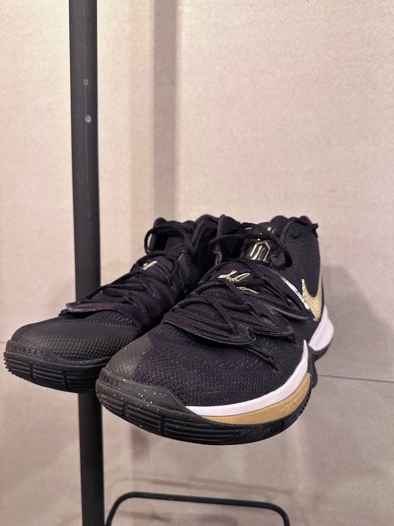 シューズ(男性用) Nike KYRIE 5 EP