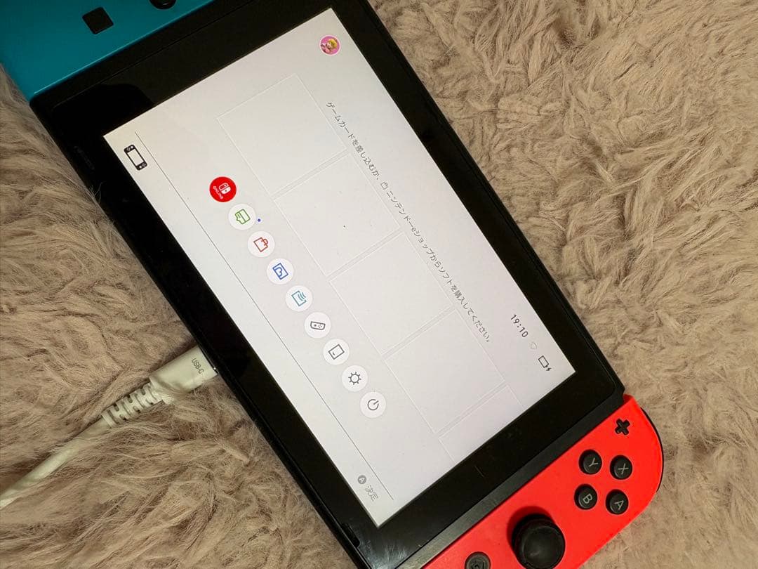 ホ*テ様 Nintendo Switch 本体 青/赤