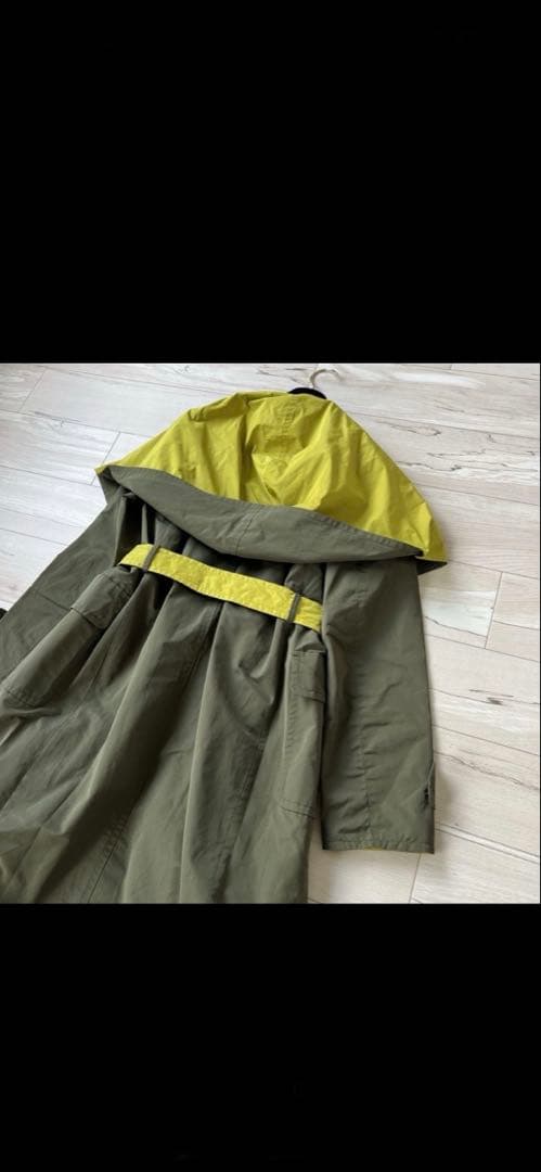 マックスマーラシティ最高級ライン　撥水加工リバーシブル　フーデッドベルトコート