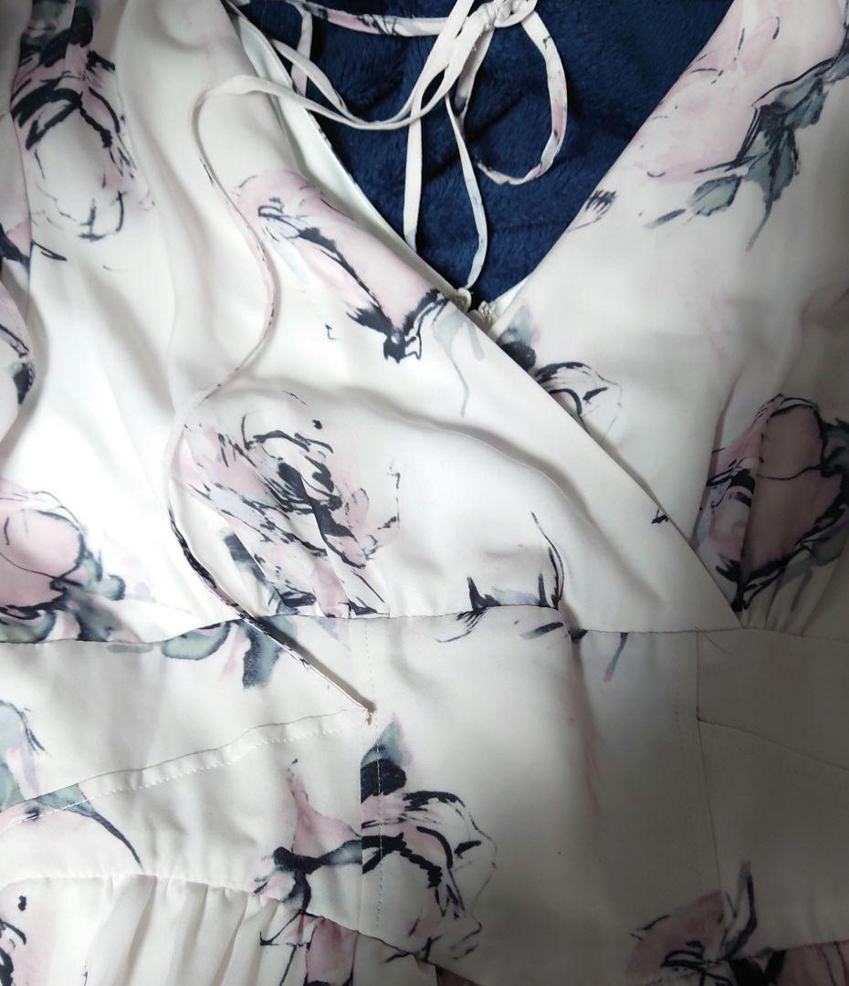 ワンピース Herlipto Rose Bouquet Dress