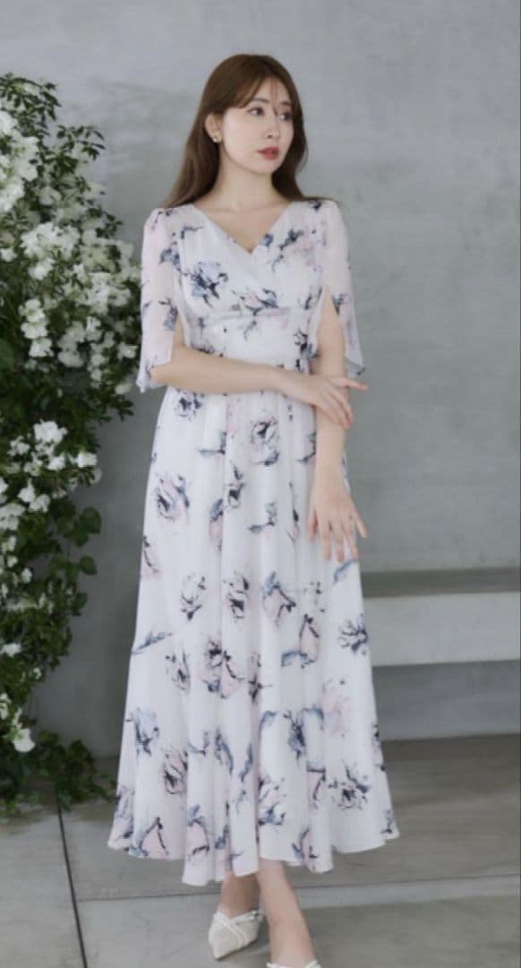 ワンピース Herlipto Rose Bouquet Dress