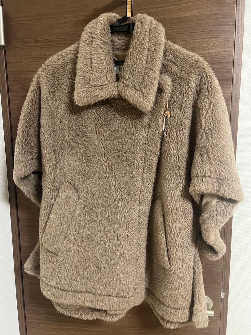 ann 値下げ⭐︎マックスマーラテディベア　ケープポンチョTEBE4 ハニー