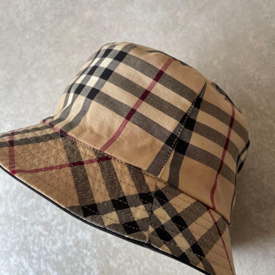 美品 バーバリー リバーシブル ノバチェック ブラック バケットハット