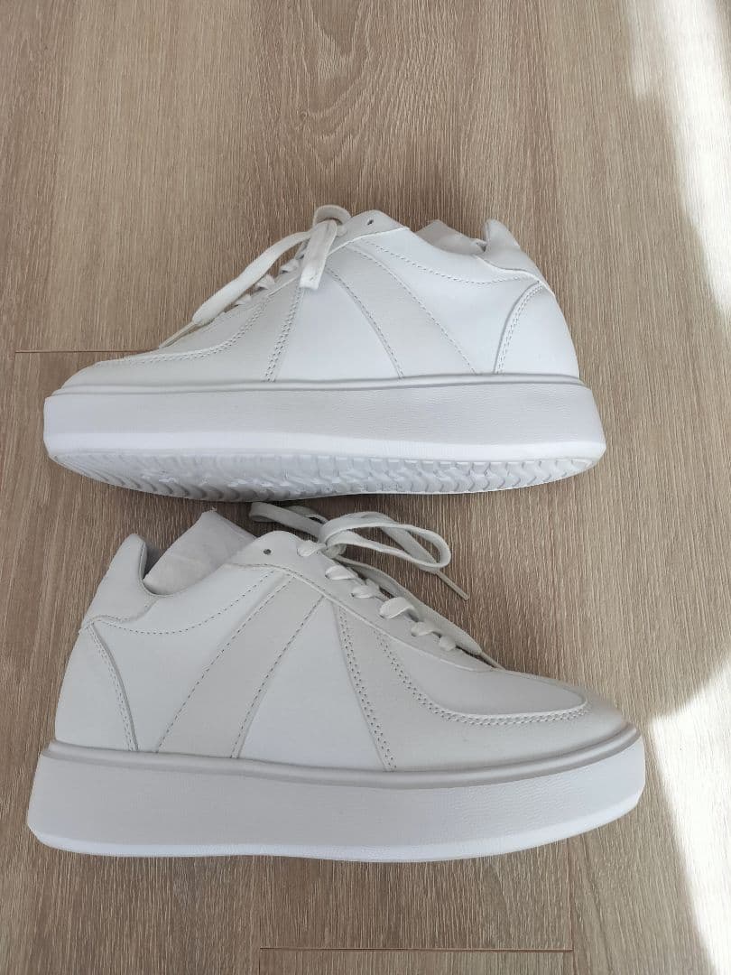 STANDOOL TOKYO スタンドゥール　スニーカー　ホワイト　美品