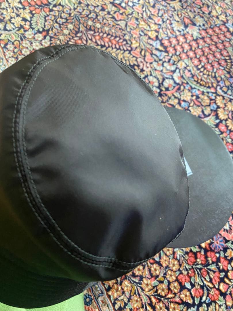 sae_tana223PRADA Re-Nylon バケットハットゴールド