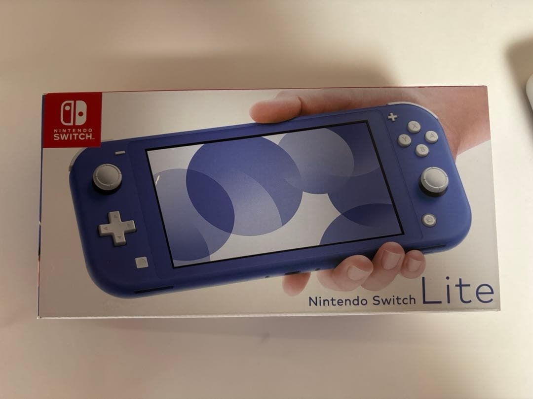 Nintendo Switch Liteブルー
