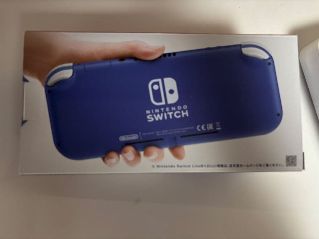 Nintendo Switch Liteブルー