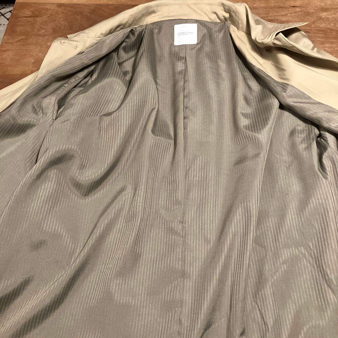 北欧暮らしの道具店「こんなの欲しいを、詰め込んで」着こなしきまるトレンチコートM