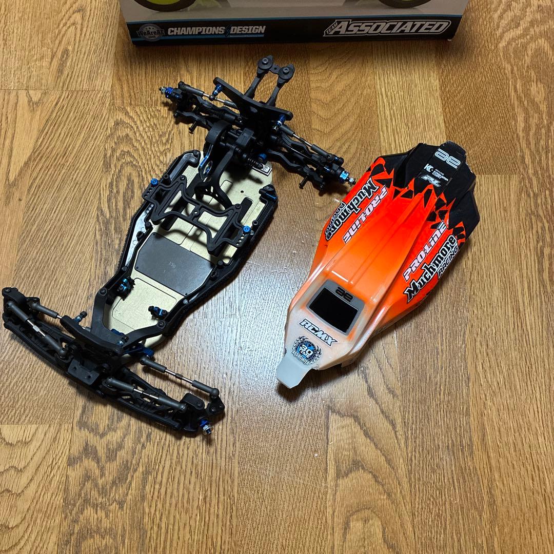 ▫️【大特価！】Associated B6.2D 1/10 2WDバギー シャーシ