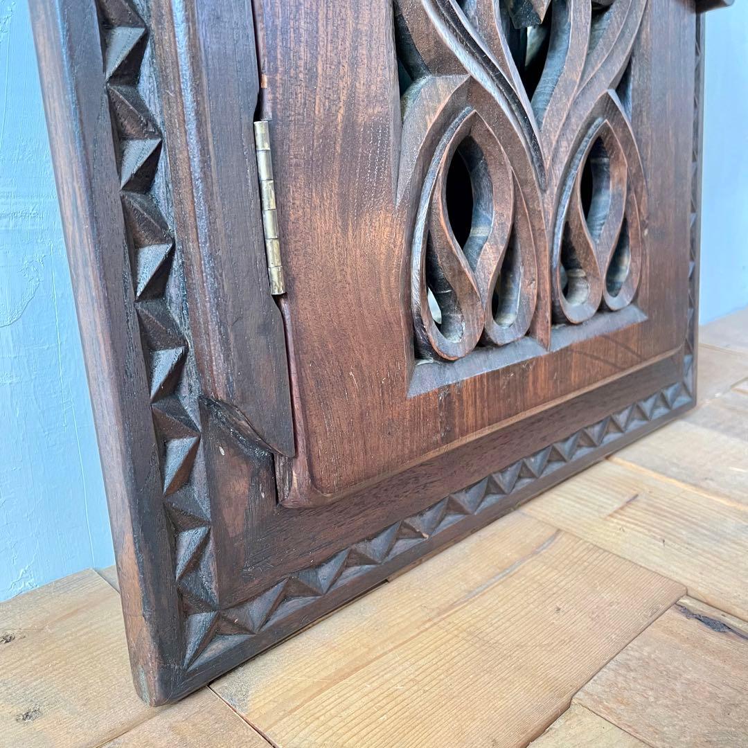 【専用】112. 木彫 透彫り 扉付き 四角型 鏡 ミラー 壁掛け