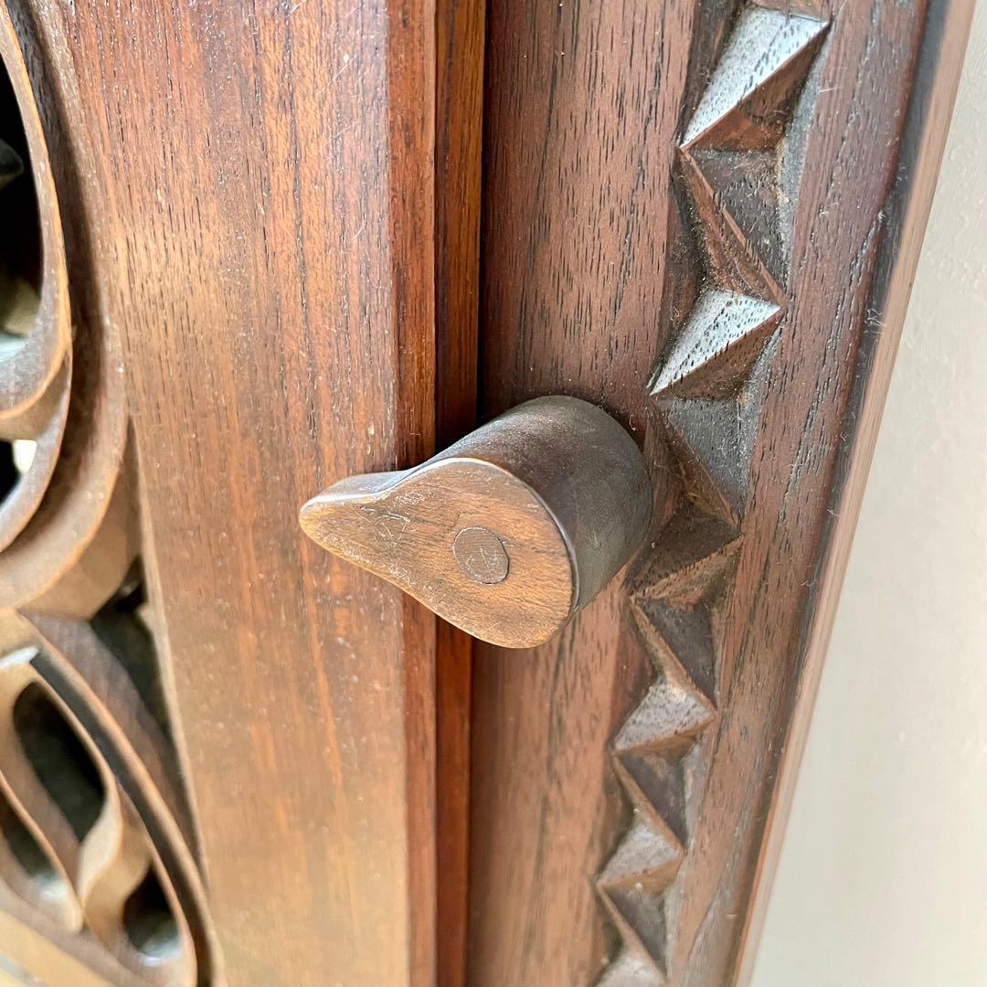 【専用】112. 木彫 透彫り 扉付き 四角型 鏡 ミラー 壁掛け