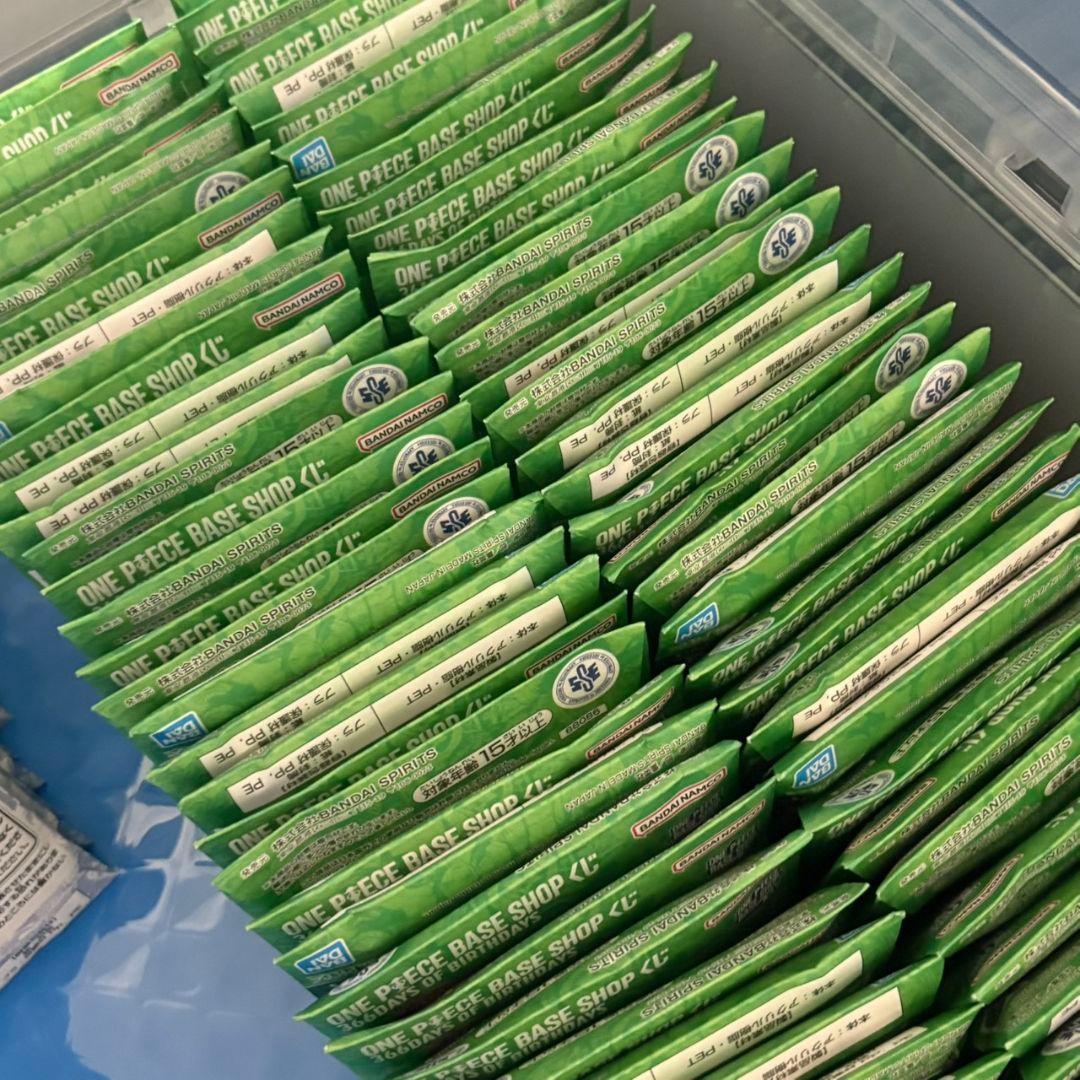 ONEPIECE BASE SHOPくじ アクリルブロックチャーム　未開封60個