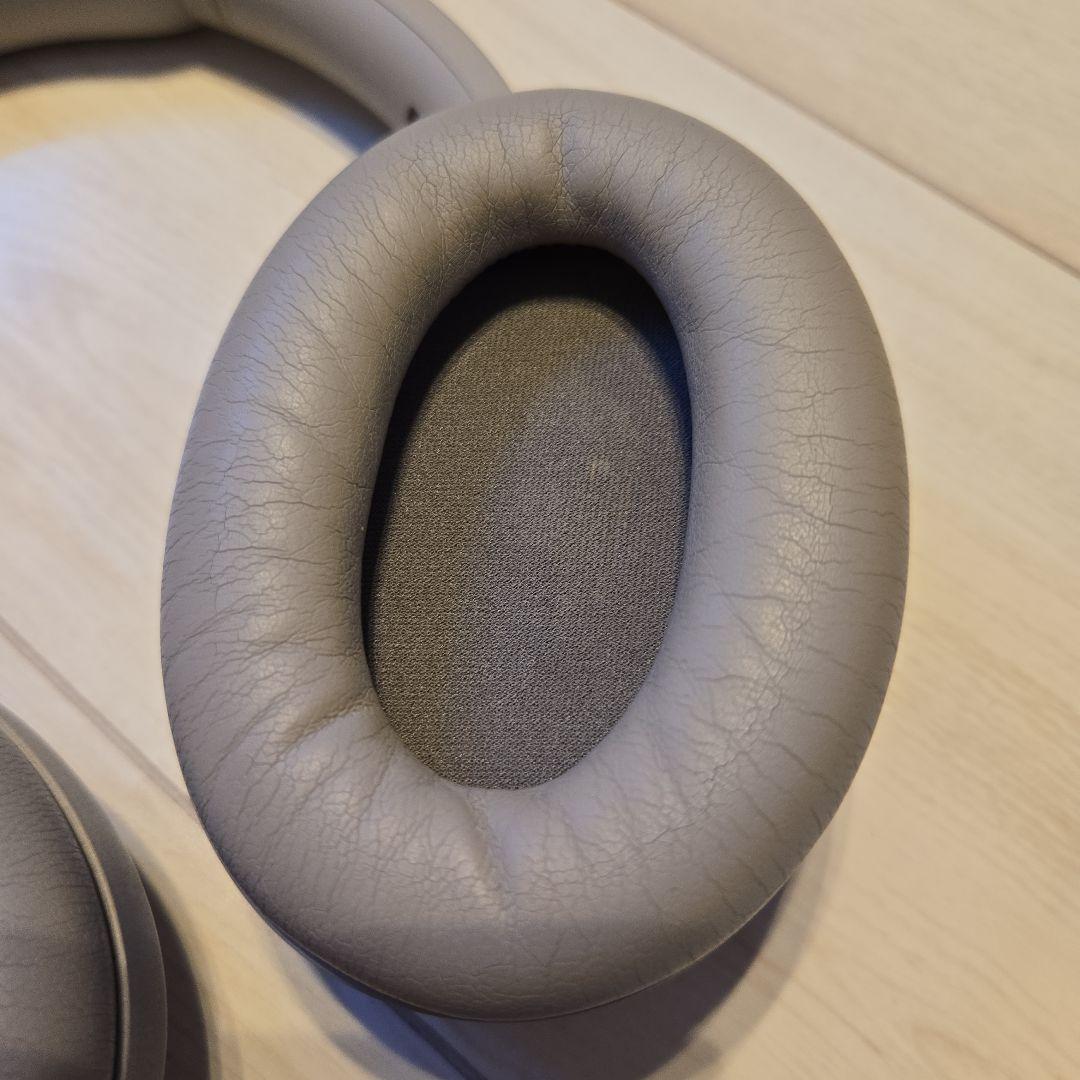 Sony ワイヤレスヘッドホン WH-1000XM4（箱無し・ケース有り）