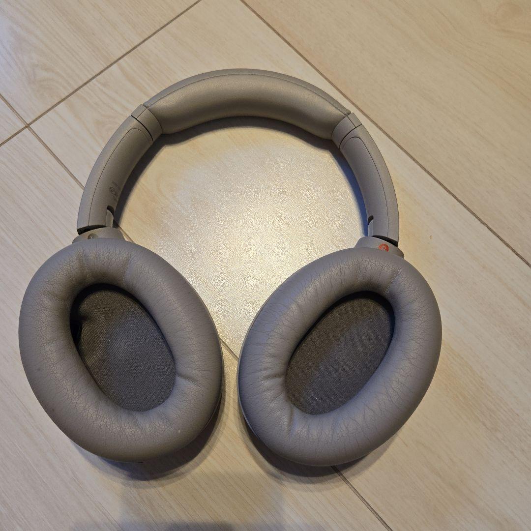 Sony ワイヤレスヘッドホン WH-1000XM4（箱無し・ケース有り）