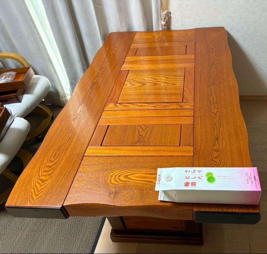 値下げ❗️取りに来て頂ける方限定‼️囲炉裏式　木製アンティーク　ダイニングテーブル