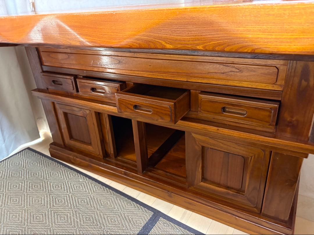 値下げ❗️取りに来て頂ける方限定‼️囲炉裏式　木製アンティーク　ダイニングテーブル