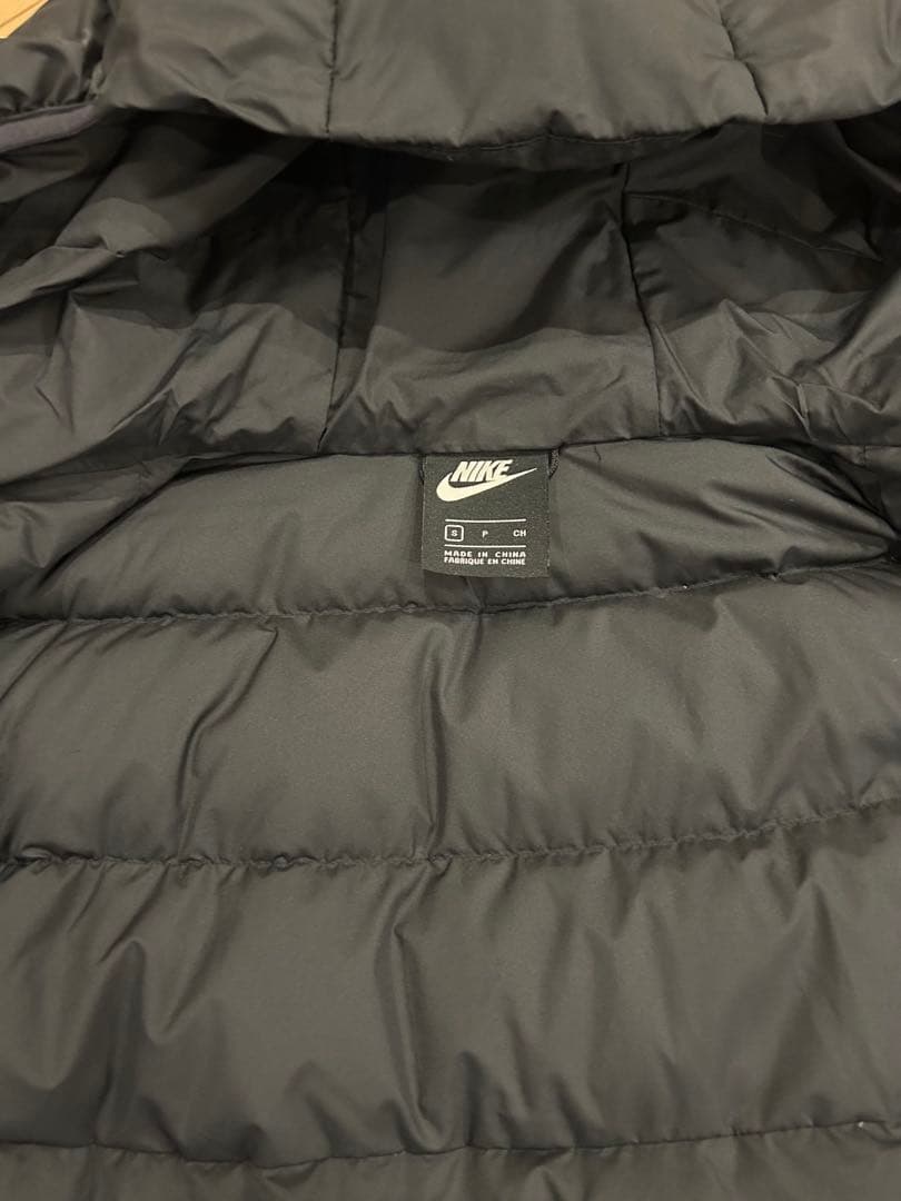 Nike フード付きダウンコート ベンチコート 黒