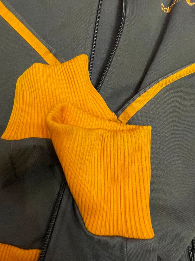 adidas アディダス ジャージ トラックジャケット オレンジ　当時物