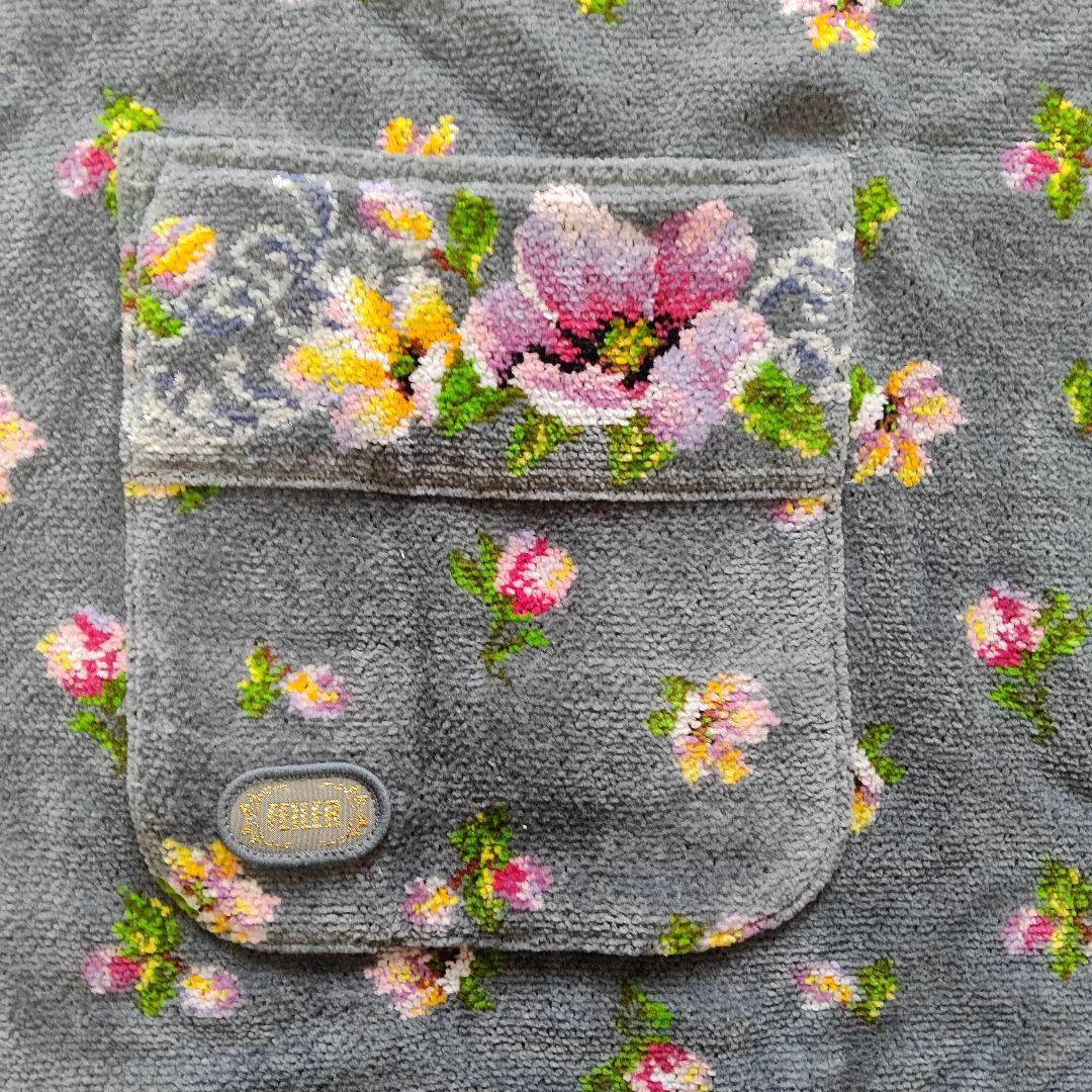 新品未使用 フェイラー 花柄 刺繍 グレー エプロン