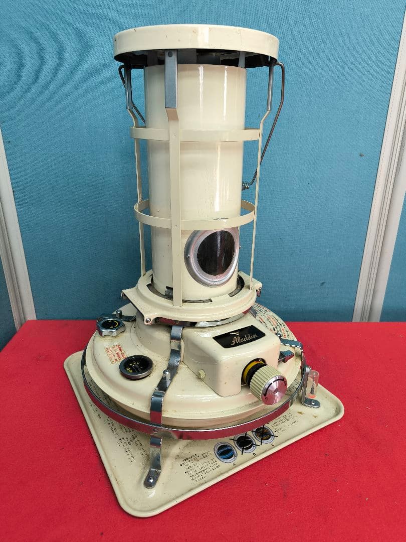 アラジン 開放式石油ストーブ しん式・自然対流型　J390001 Ⅳ　現状品