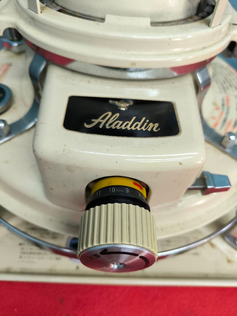 アラジン 開放式石油ストーブ しん式・自然対流型　J390001 Ⅳ　現状品