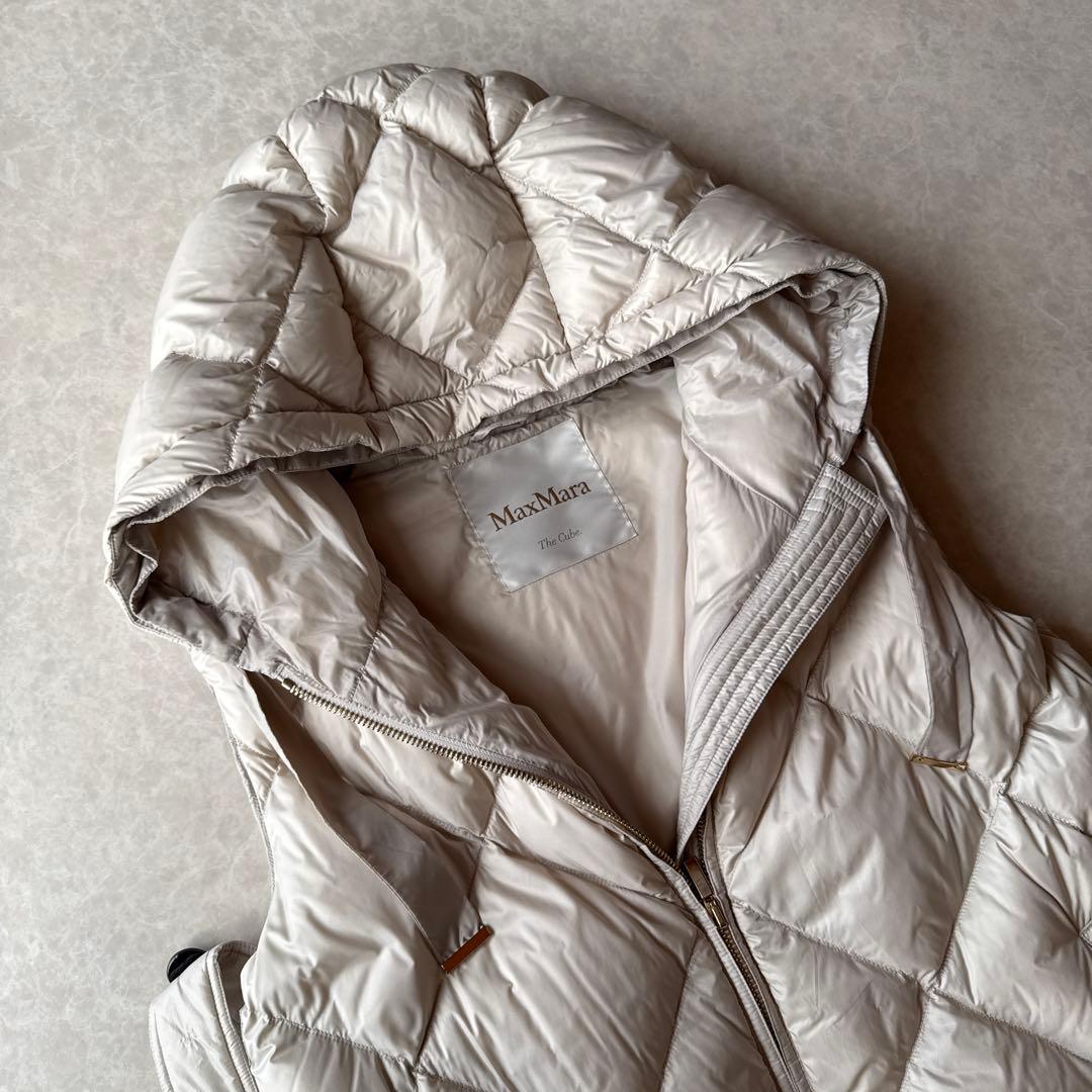 MaxMara THE CUBE テクニカルキルティング ロングジレ42