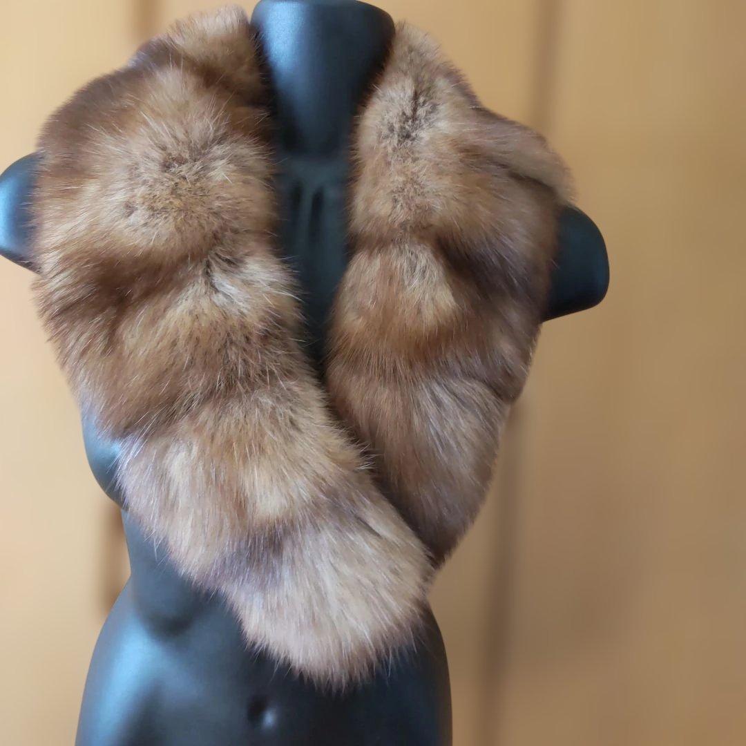 レリアン ティペット美品