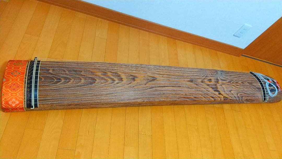 高級 和琴 お琴 琴 くり甲 すだれ彫 箏 和楽器 弦楽器 13弦 伝統楽器