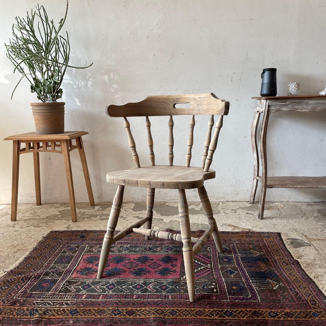 ビンテージ　ダイニングアームチェア　カフェチェア　剥離加工　no3