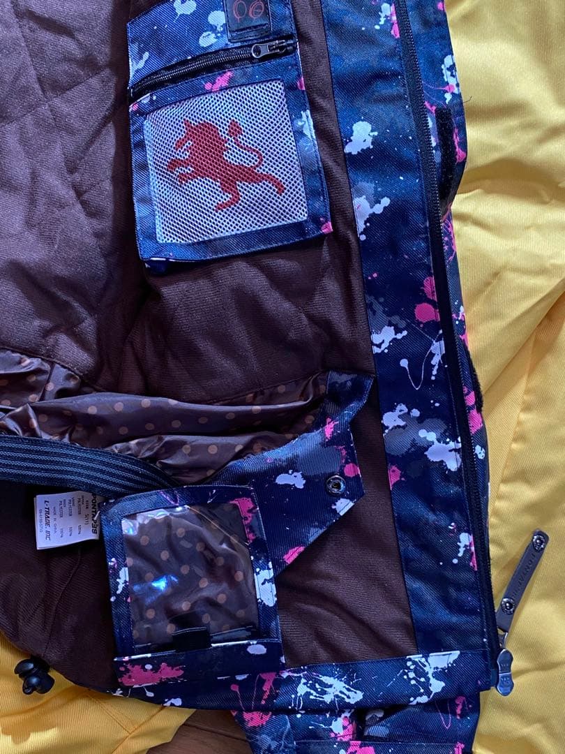 美品　PONTAPES ポンタペス　スノボ　スノーボード　ウェア　Ｓ（11号）