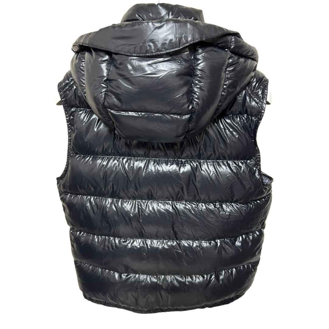 【新品未使用】MONCLER Bormes ダウンベスト　TG6　黒色　3XL