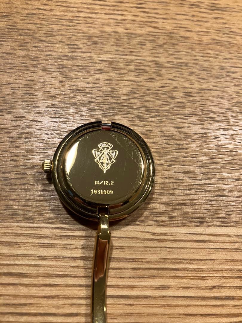 GUCCI 1100 チェンジベゼルウォッチ