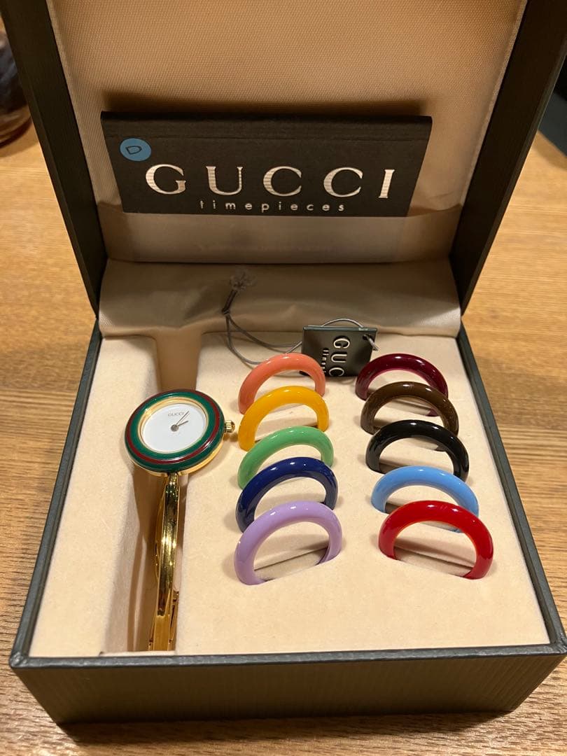 GUCCI 1100 チェンジベゼルウォッチ