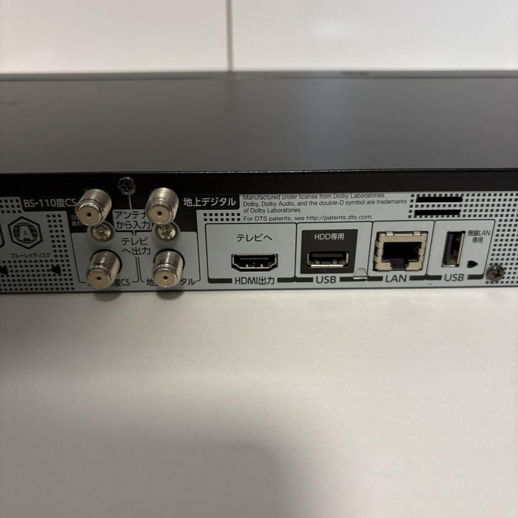 東芝　ブルーレイレコーダー　DBR-W507
