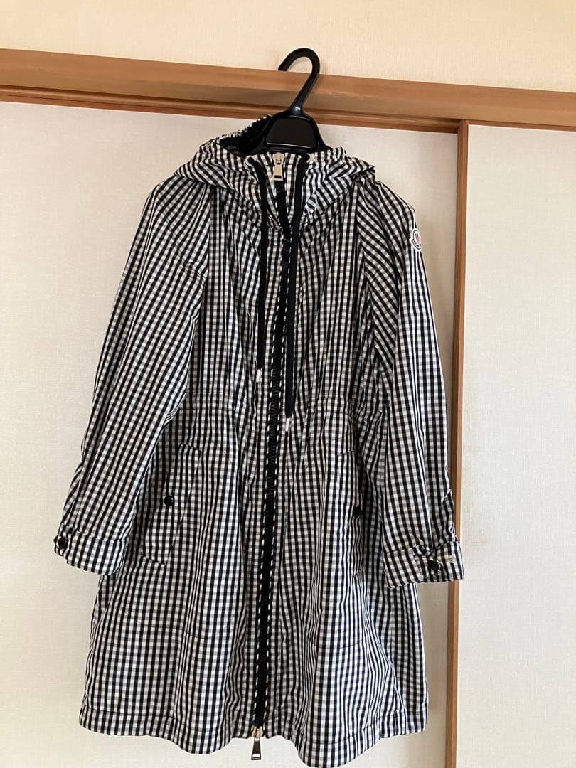 MONCLER フード付きギンガムチェック柄ジャケット　スプリングコート