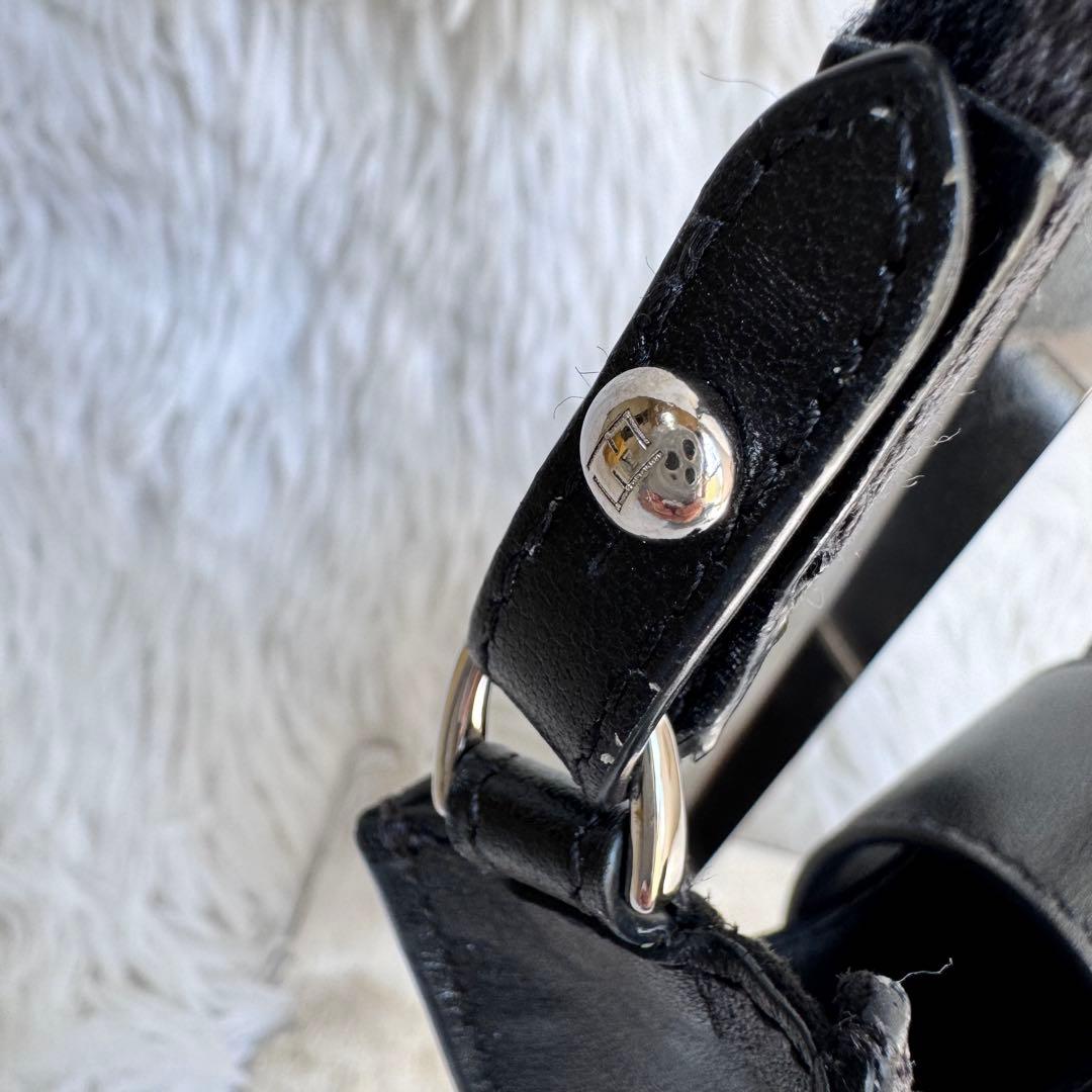 FENDI スマホバッグ ショルダーバック ブラック グレー ズッカ柄　2way