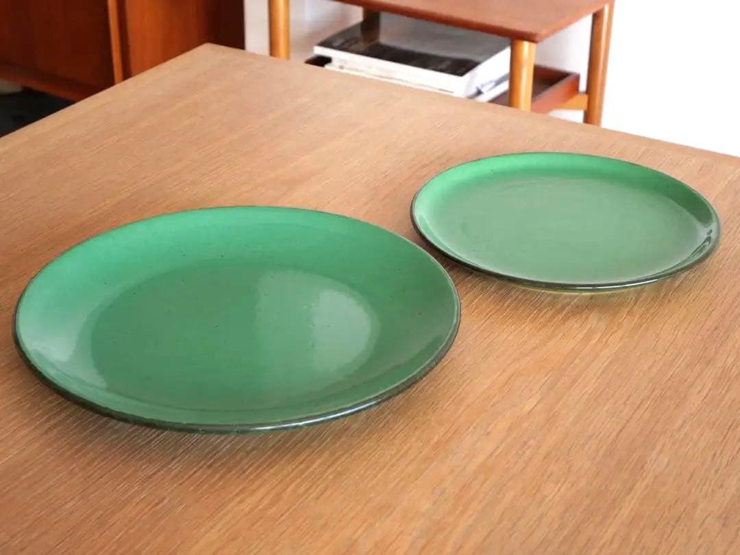 varages FRANCEヴァラージュ窯　プレート2枚　緑 フランス