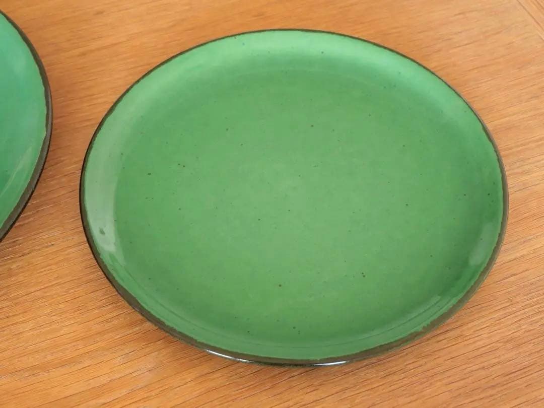 varages FRANCEヴァラージュ窯　プレート2枚　緑 フランス