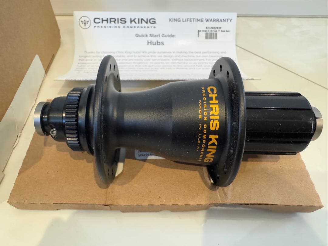 CHRIS KING リアハブ ECBYBB1 28穴 148mm x 12mm