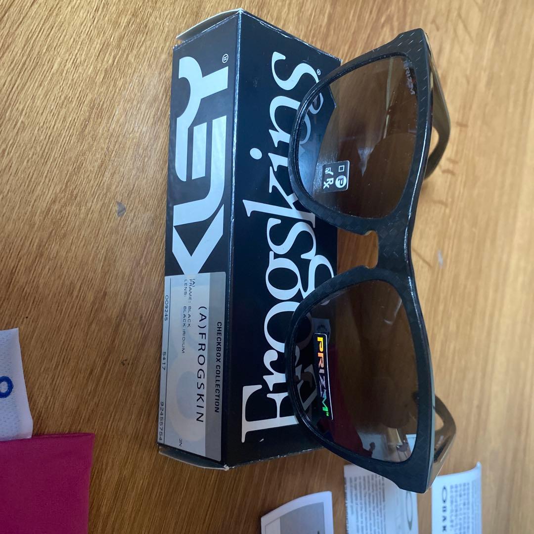 Oakley Frogskins ブラック アジアンフィット