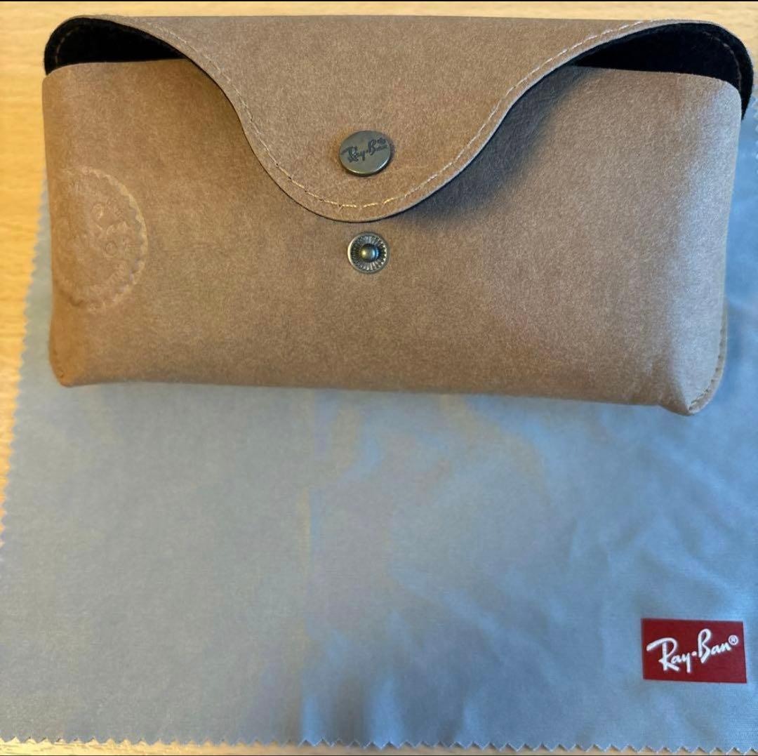 小物 Ray-Ban KILIANE RB4395F