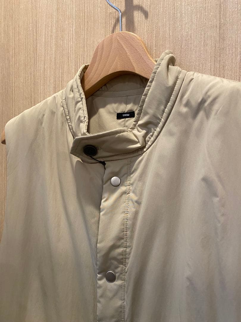 ナイロンキルティングスタンドカラーロングベスト