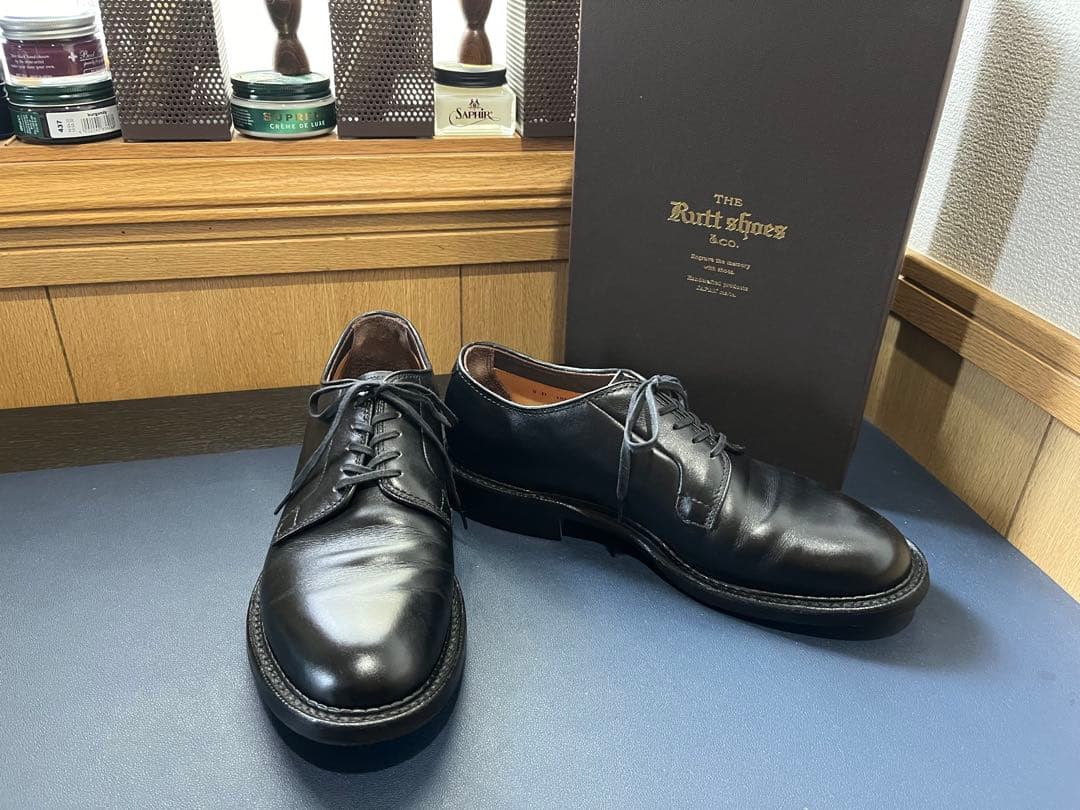 ★★★【美品】【箱付】THE RUTT SHOES MILES US9D