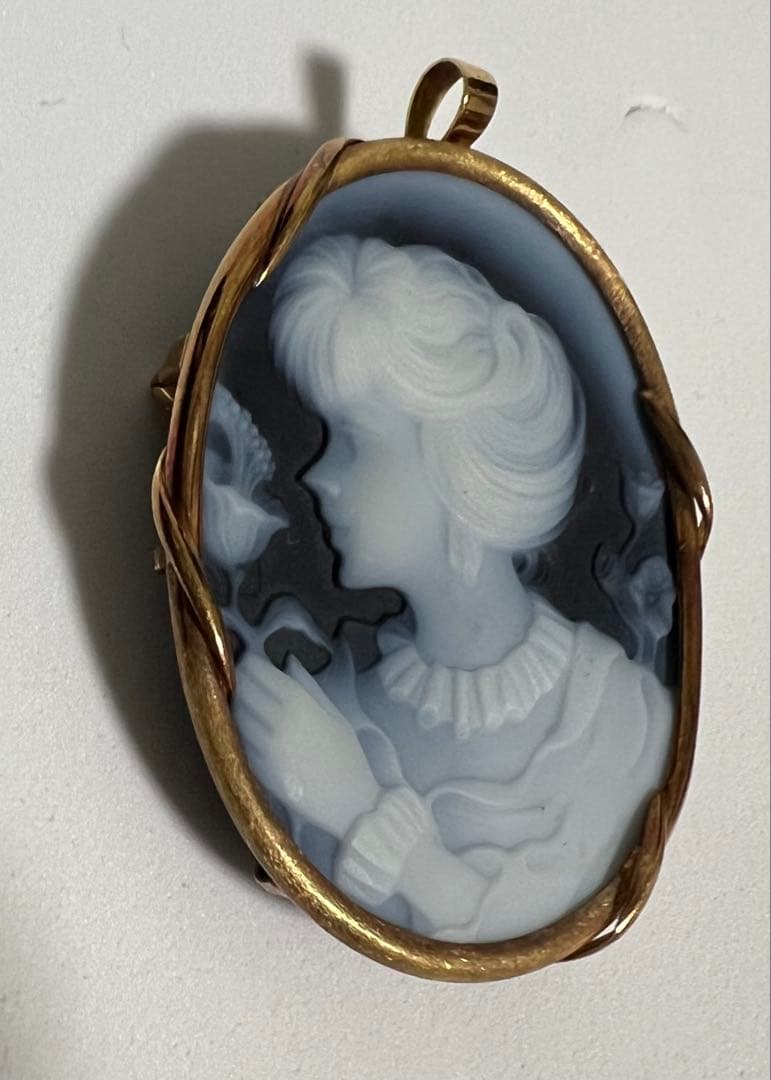 カメオペンダントの ペンダント K18