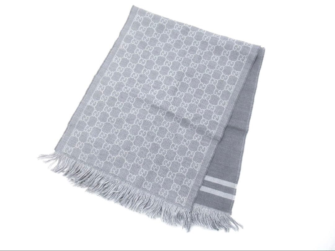 美品GUCCIグレー GGパターン マフラー フリンジ付き