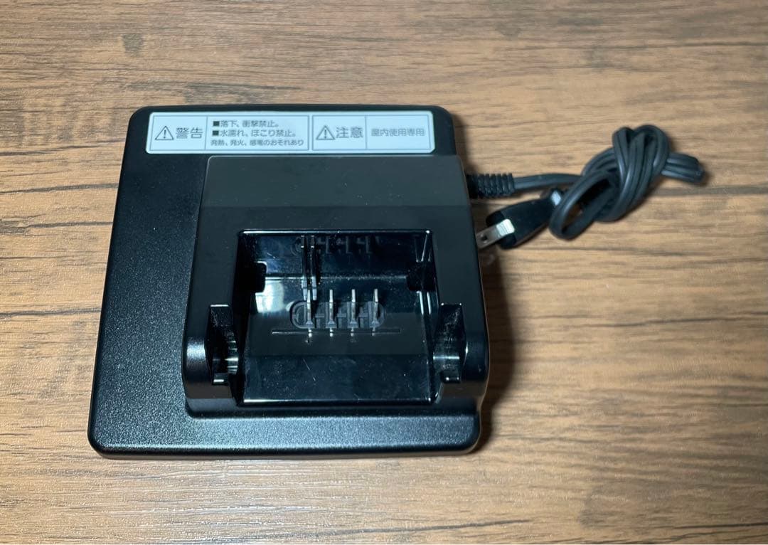 Panasonic 電動自転車　充電器　NKJ075Z1