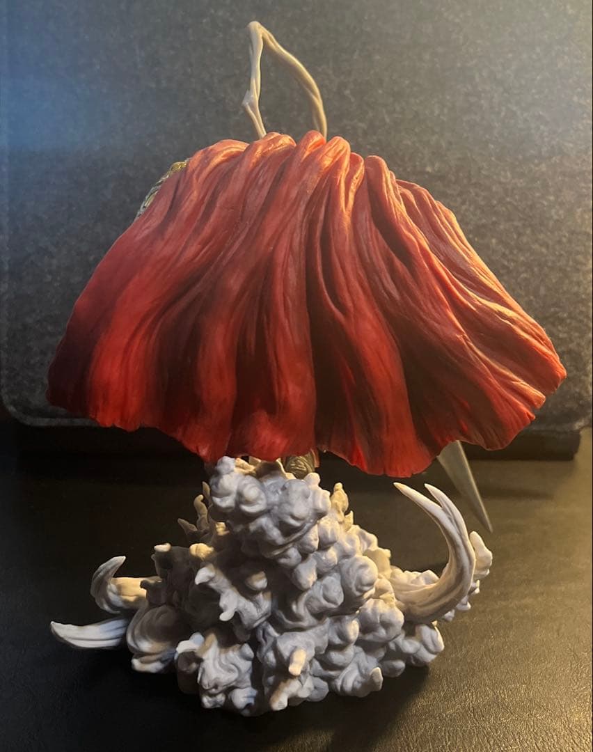 一番くじ　デジモンシリーズ　光を放つ、ふたつの力　B賞　デュークモン　魂豪示像