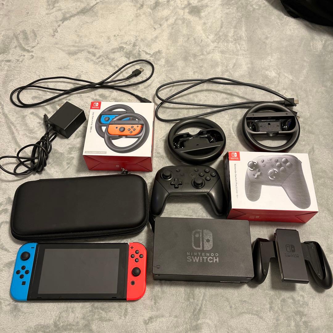 Nintendo Switch 本体 プロコン　ハンドル付き