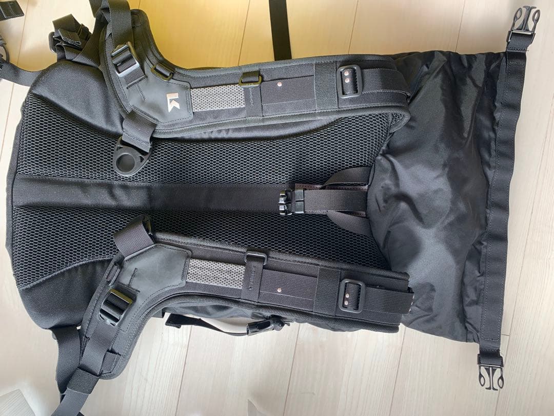 kriega R22 ブラックバックパック